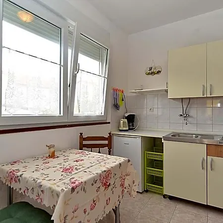 405 Hotel Ližnjan