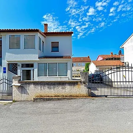 405 Hotel Ližnjan